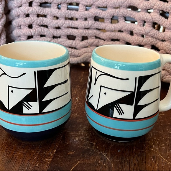 Ute mountain tribe handcrafted pottery mugs set of 2 signed and marked - Picture 2 of 6